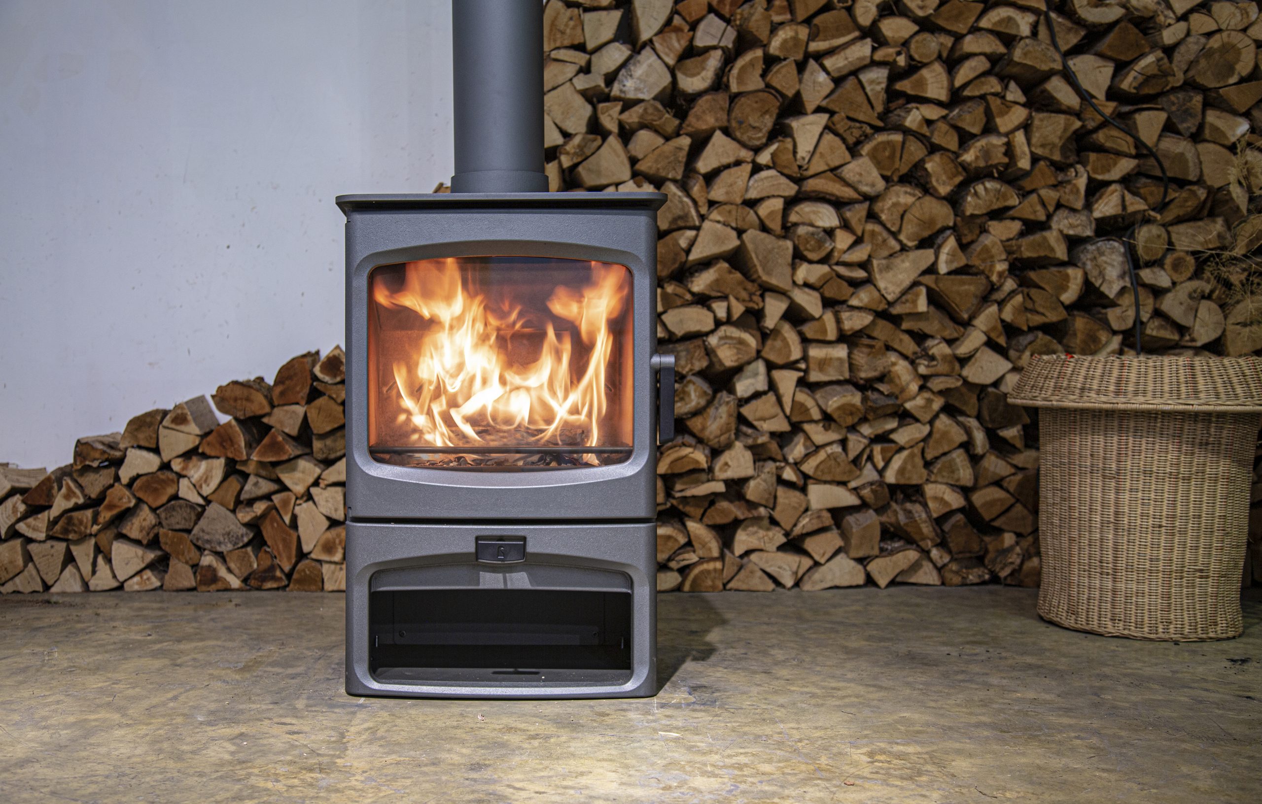 How to Clean Wood Burner Glass