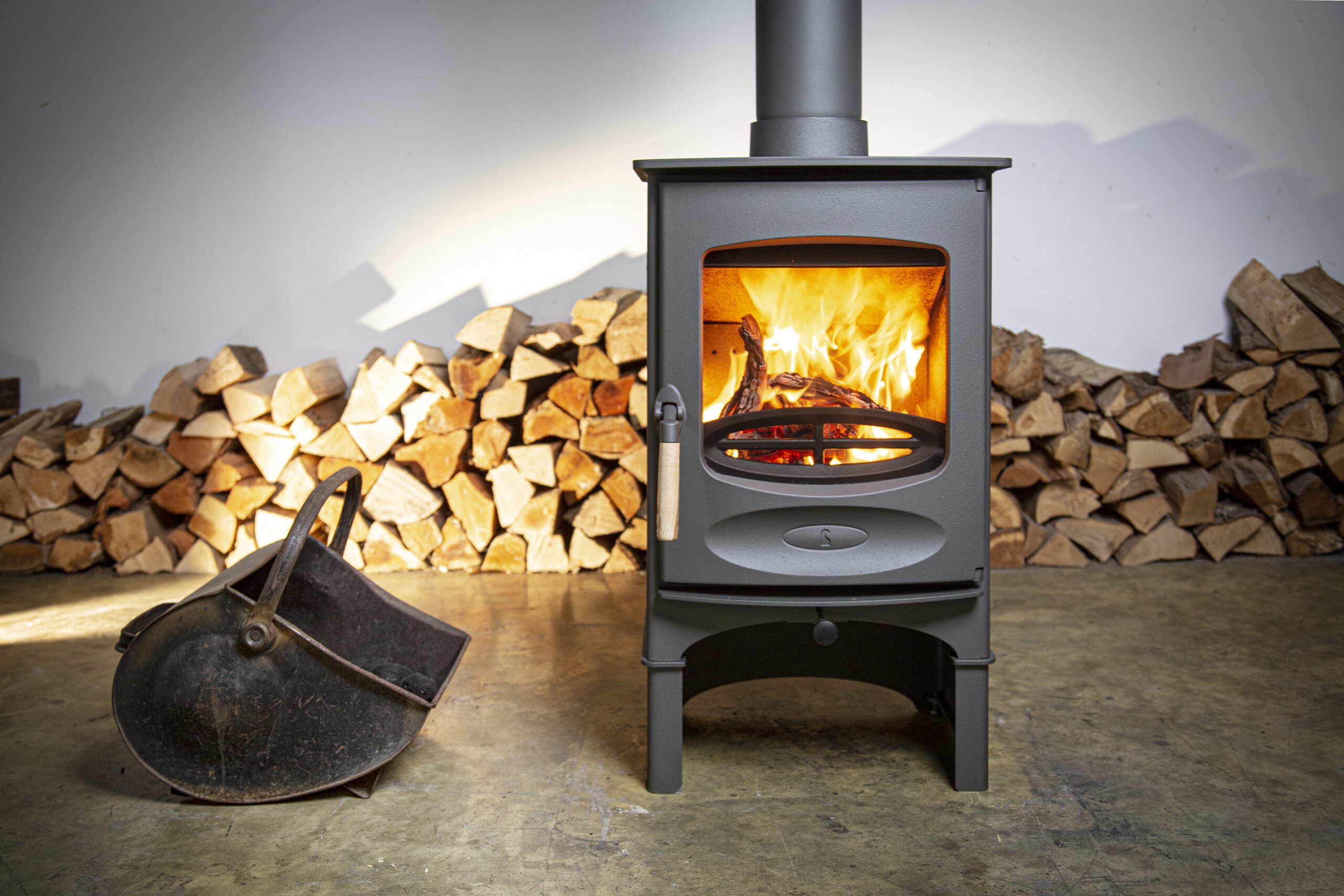 How to Check Firewood Moisture Content Charnwood Stoves